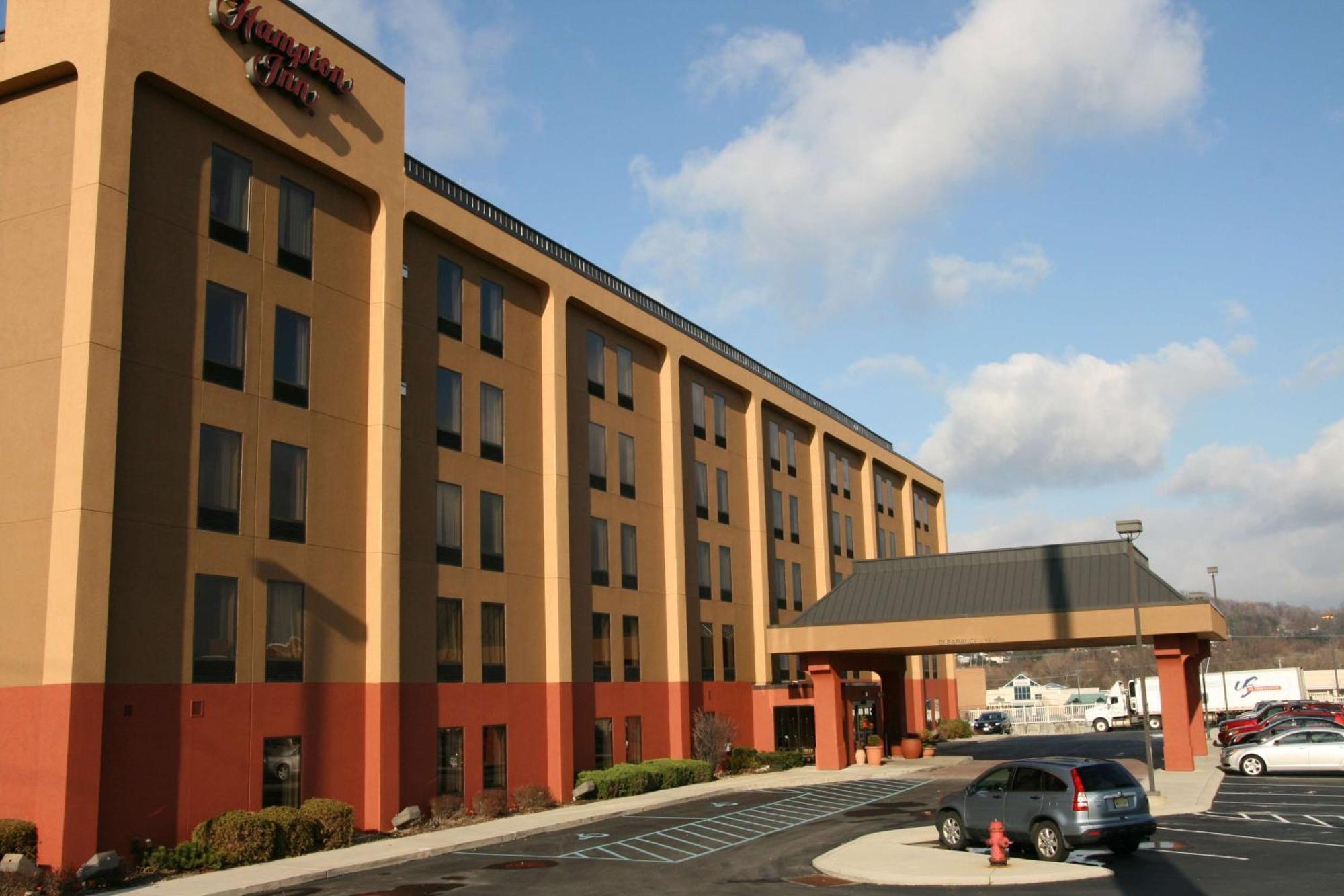 Hampton Inn Altoona Eksteriør bilde