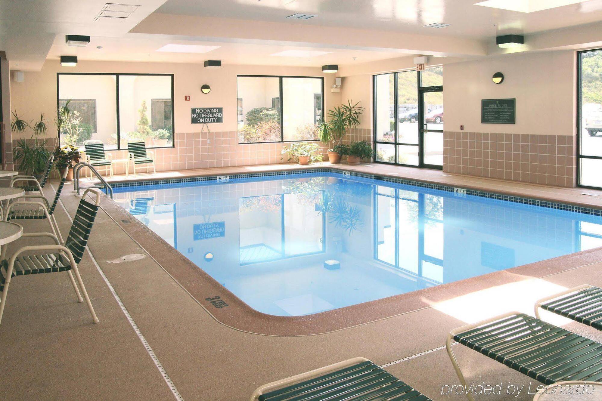 Hampton Inn Altoona Eksteriør bilde