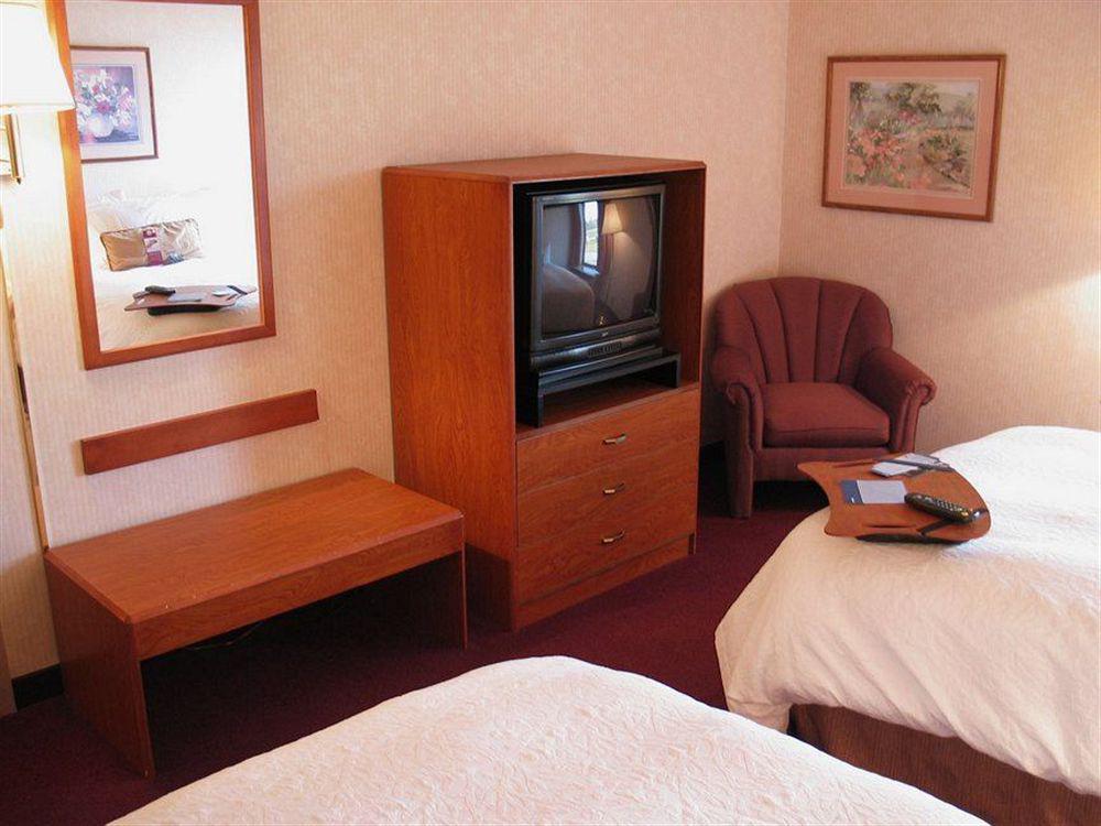 Hampton Inn Altoona Rom bilde